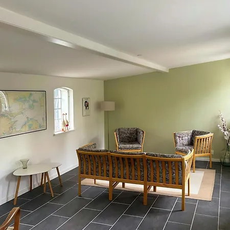 Idyllic Overlooking Svanninge Hills Semesterbostad *