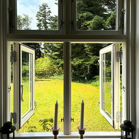 Semesterbostad Idyllic Overlooking Svanninge Hills *