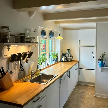 Idyllic Overlooking Svanninge Hills Semesterbostad *